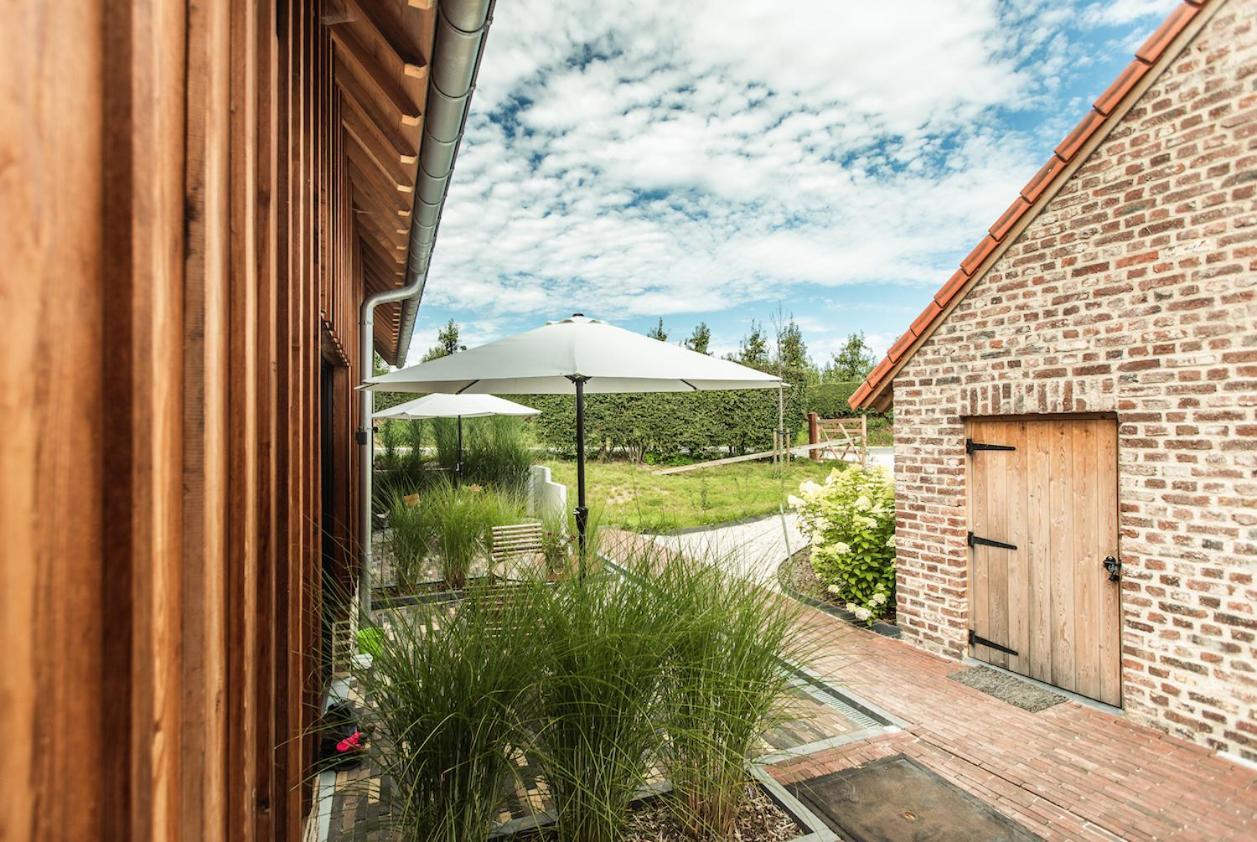 Bed and Breakfast Boerderaaj Bilzen Exterior foto